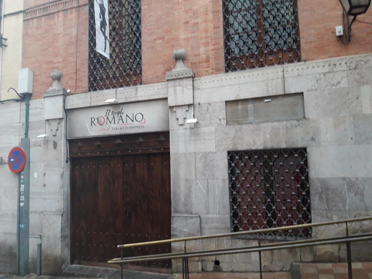 Sleep & Shower In A Typical District Córdoba Exterior foto